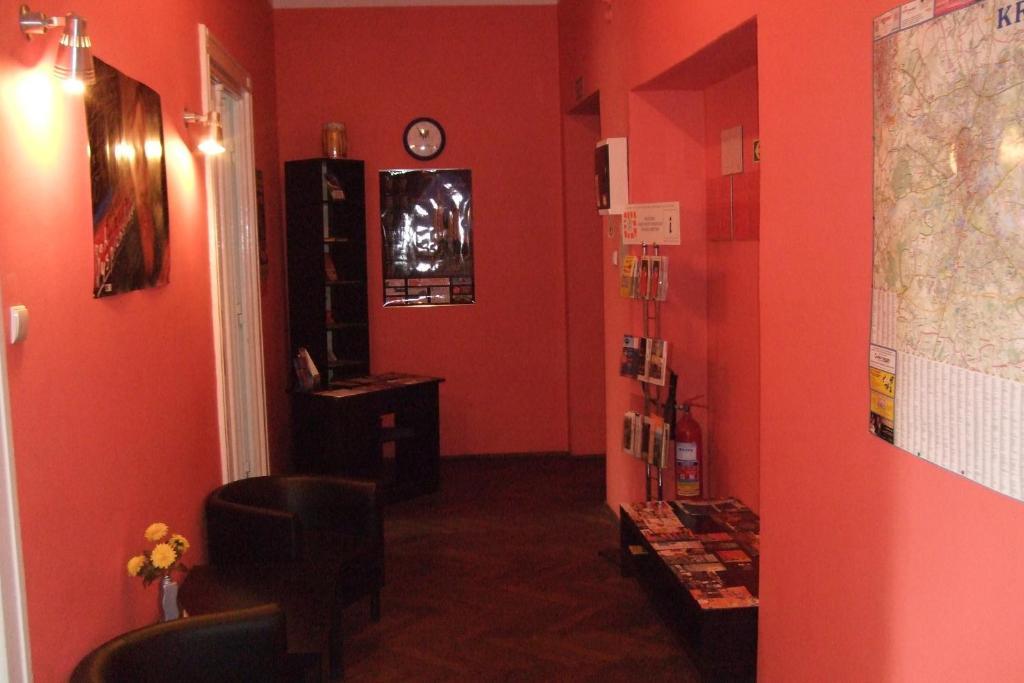 Old Walls Hostel Krakow Ngoại thất bức ảnh