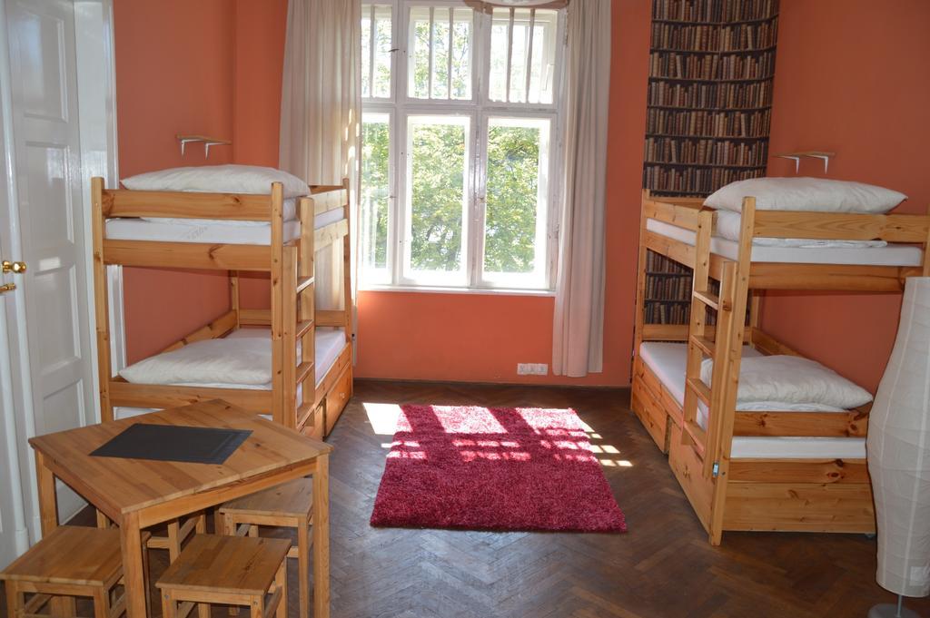 Old Walls Hostel Krakow Phòng bức ảnh
