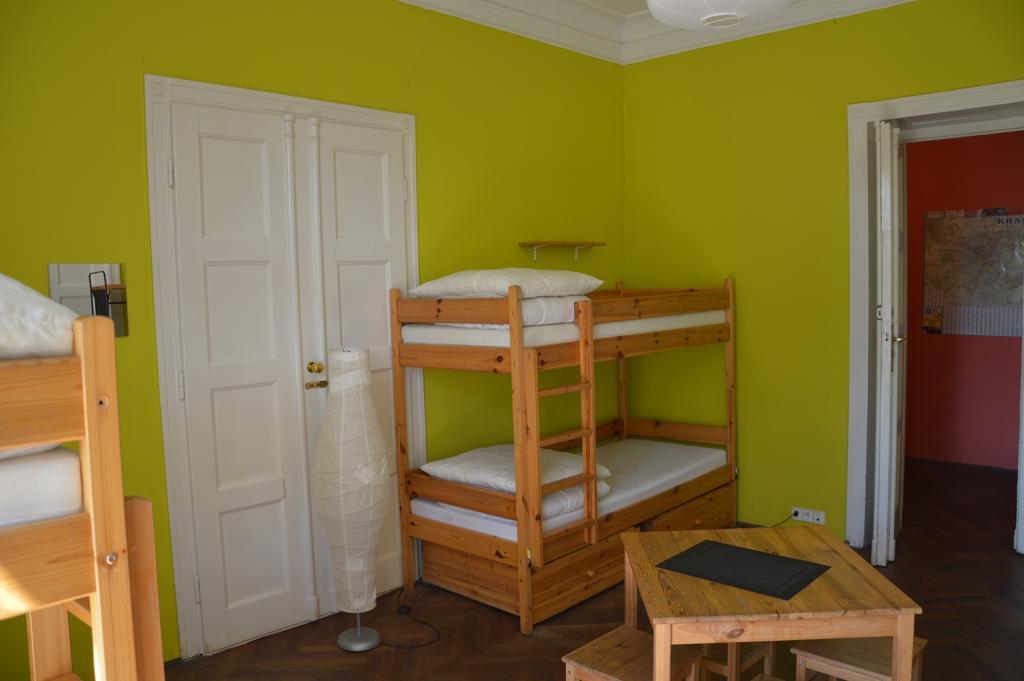 Old Walls Hostel Krakow Phòng bức ảnh