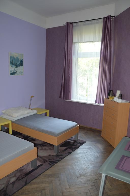 Old Walls Hostel Krakow Phòng bức ảnh