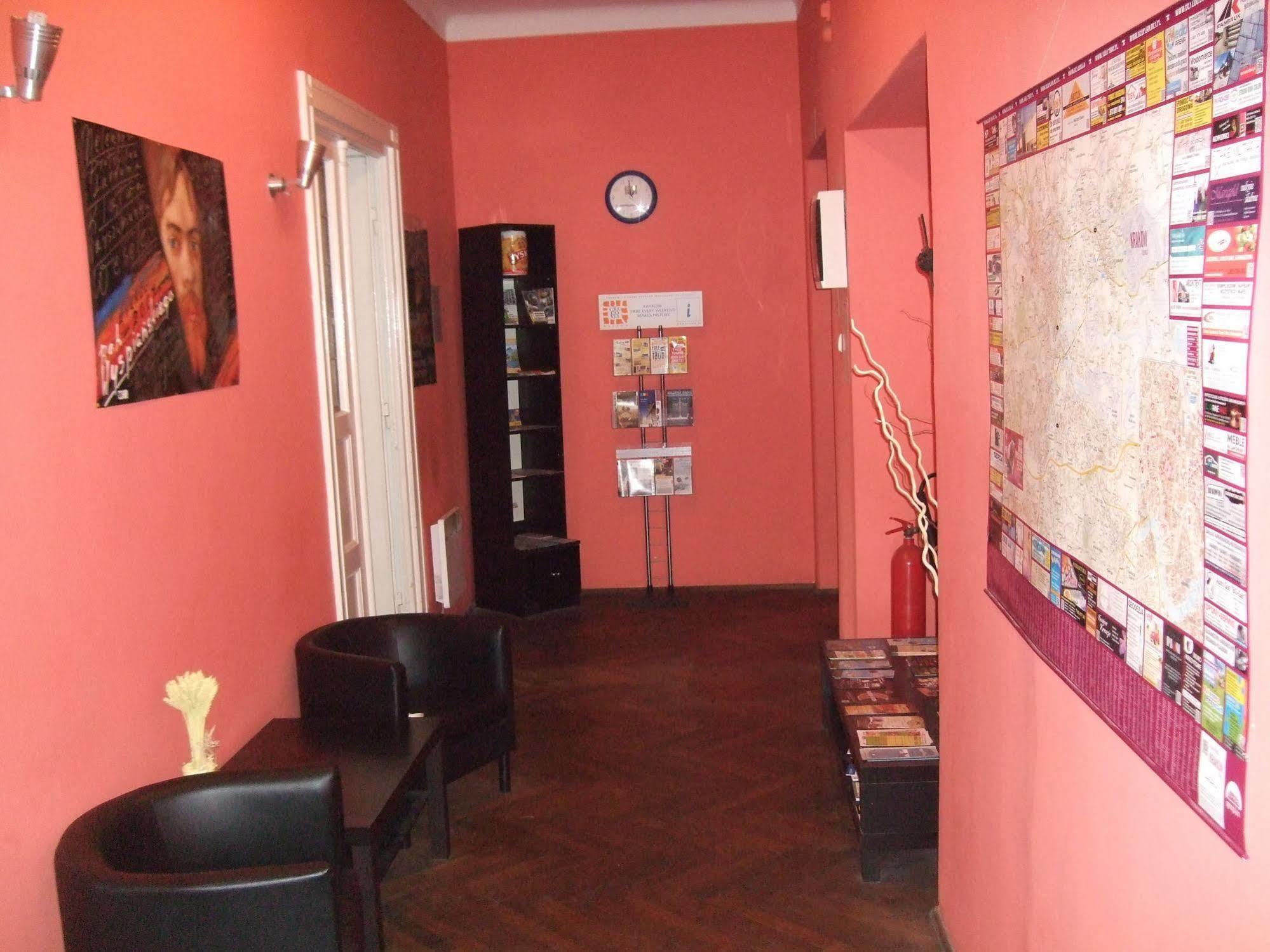 Old Walls Hostel Krakow Ngoại thất bức ảnh